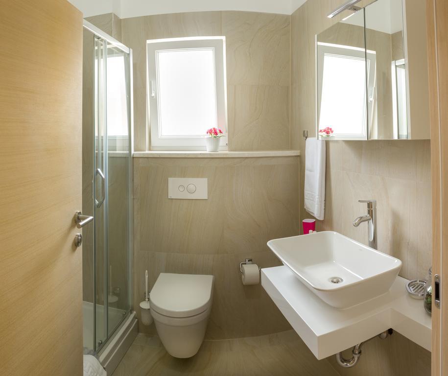 סגט ווראנייצה Trogir Residence Vila A מראה חיצוני תמונה