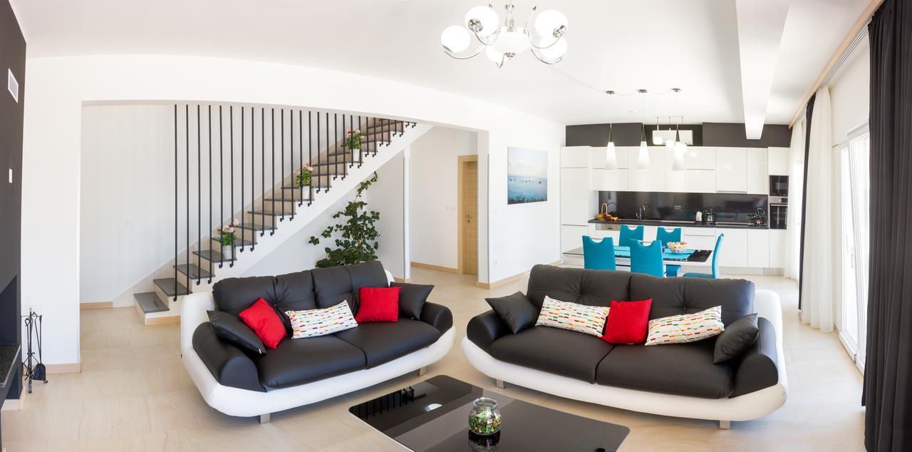 סגט ווראנייצה Trogir Residence Vila A מראה חיצוני תמונה